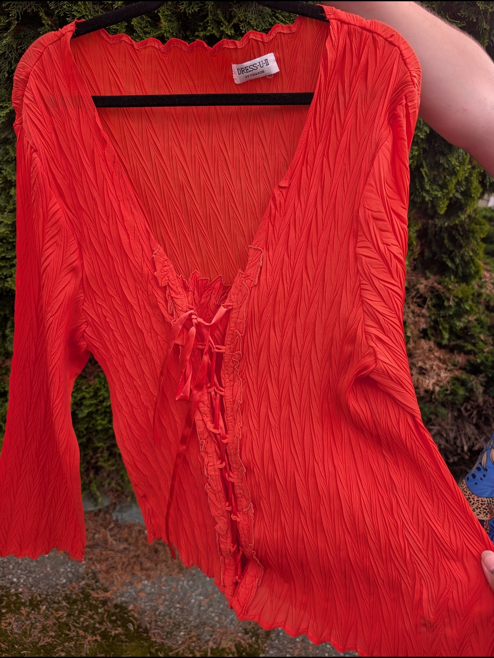 Dress-U Crinkle Lace-Up V-Neck Red Women's Blouse